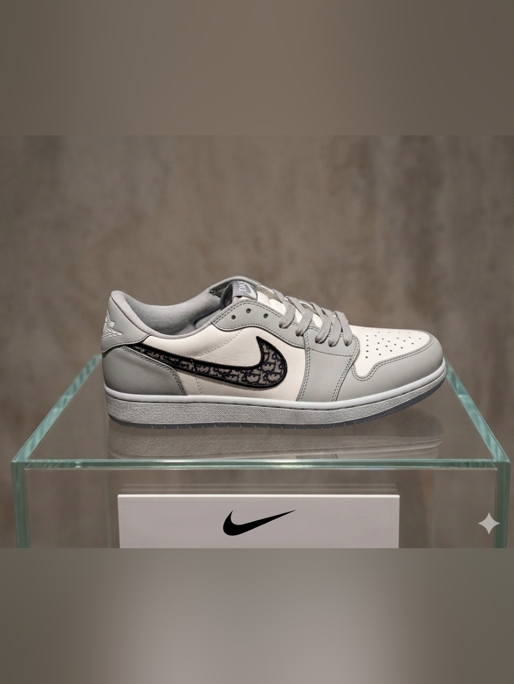 New Gray  DeLuxe Nike Deeoor Leather Shoes w/Box